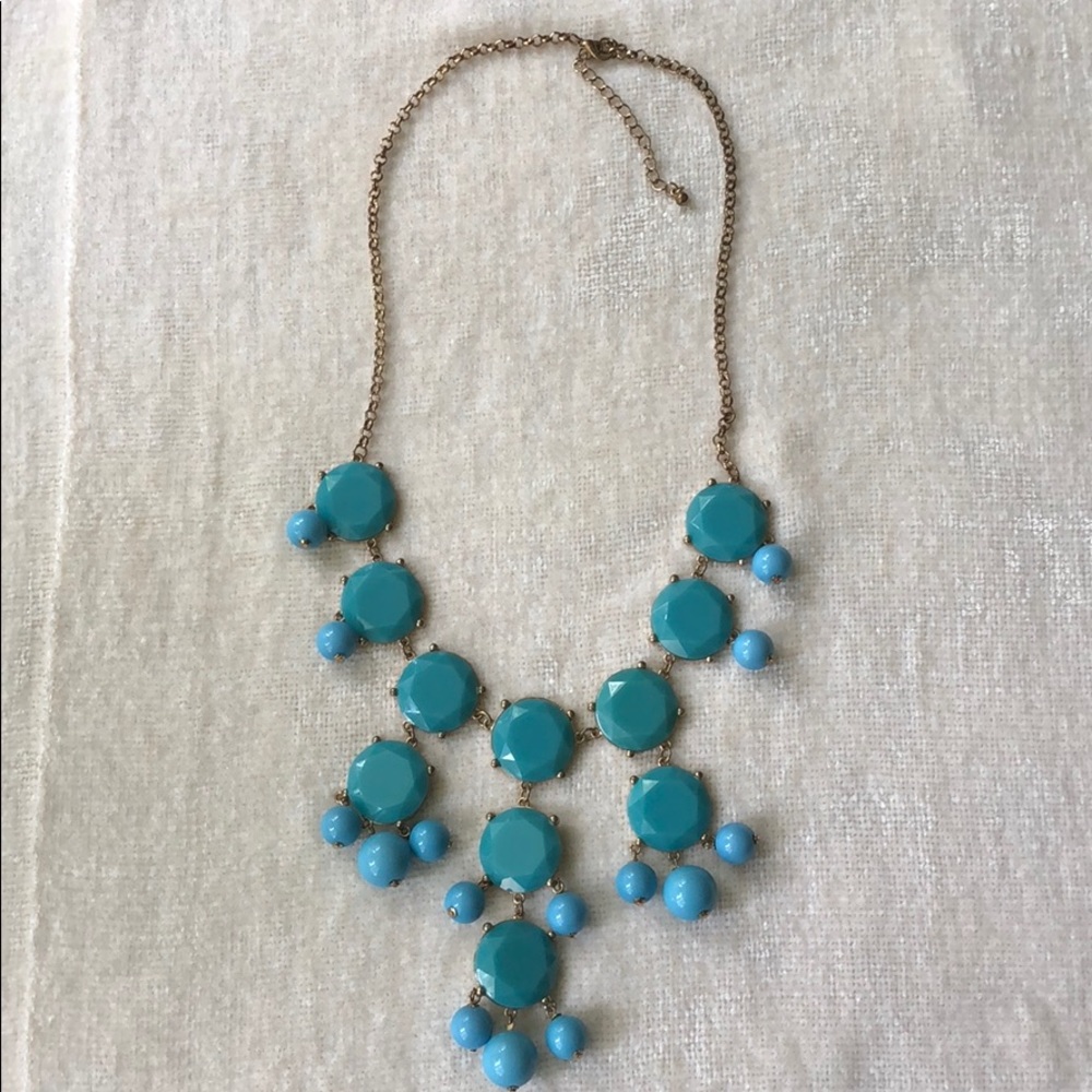 Lulu’s Statement Necklace